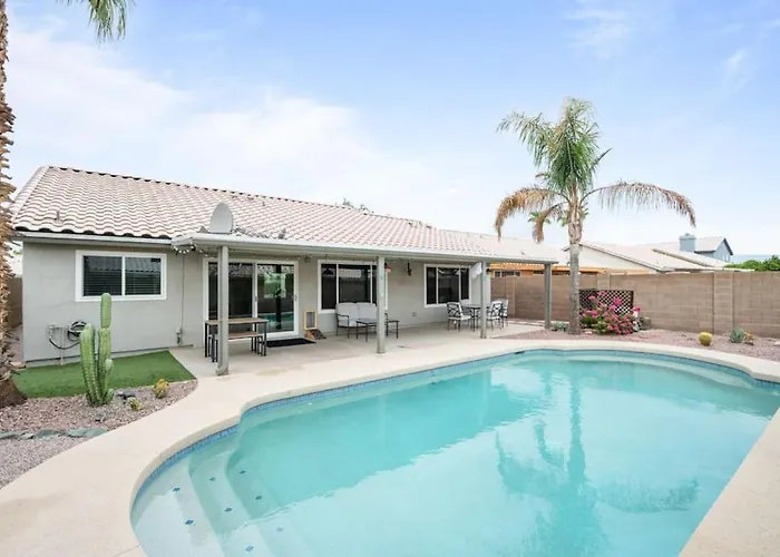 Sunkissed Private Pool 3br Oasis W Outdoor Lounge